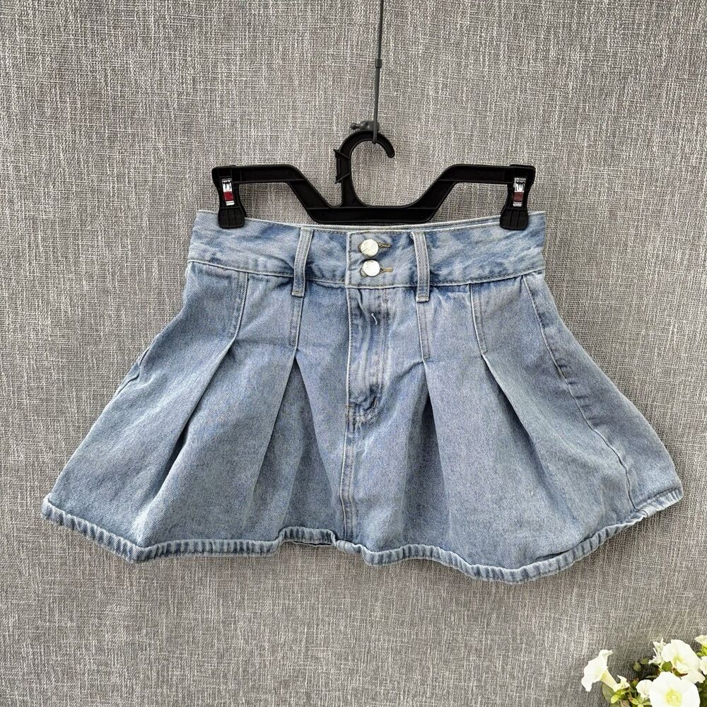 Light Wash Pleated Denim Mini Skirt Size 4 Small High Waisted Y2K Flared